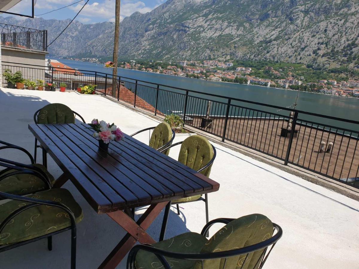 Apartman A&V Kotor Kültér fotó